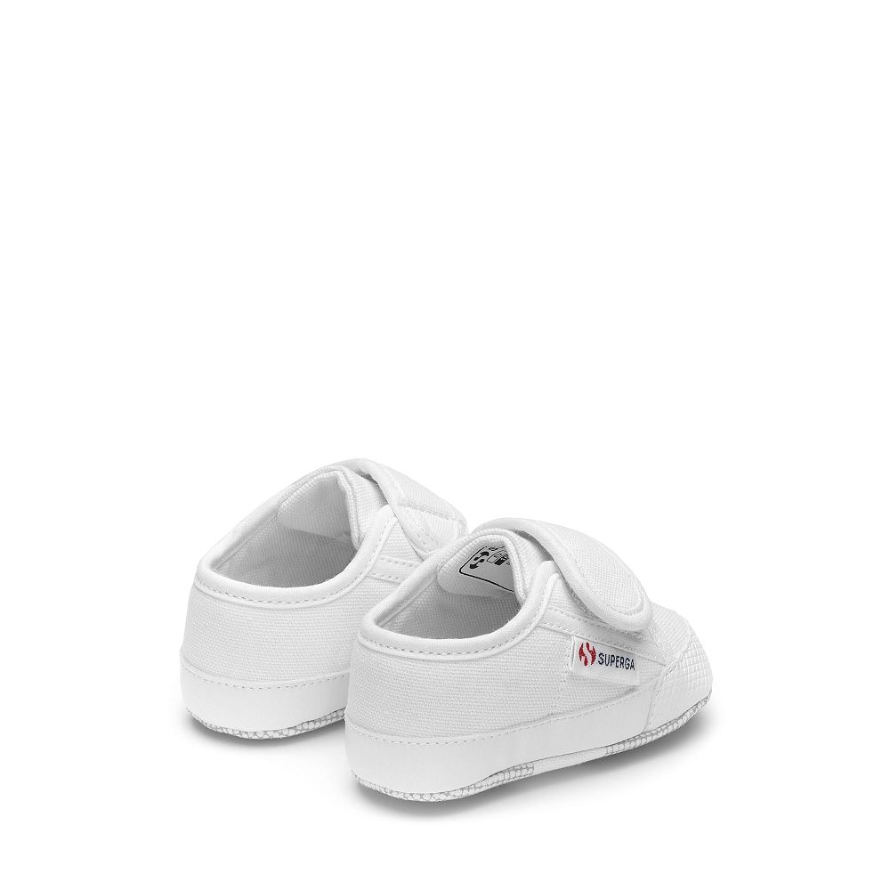 Superga 4006 White Low Top Sneakers - Kids Sneakers USA | US0674931